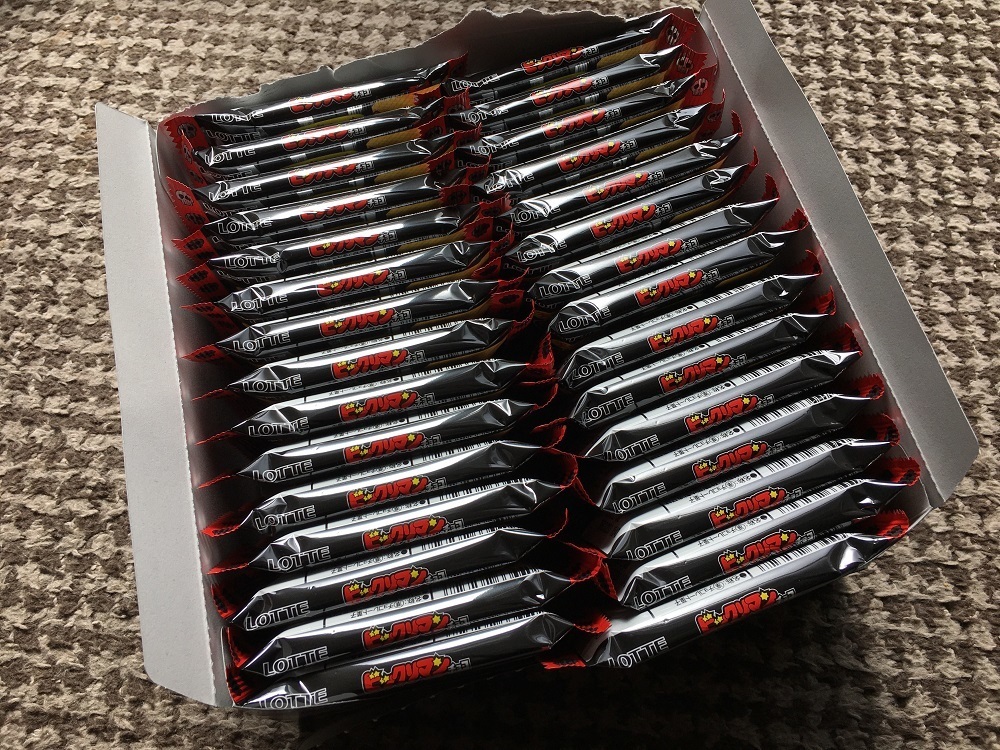 天使が悪魔になっちゃったビックリマン箱買い.jpg